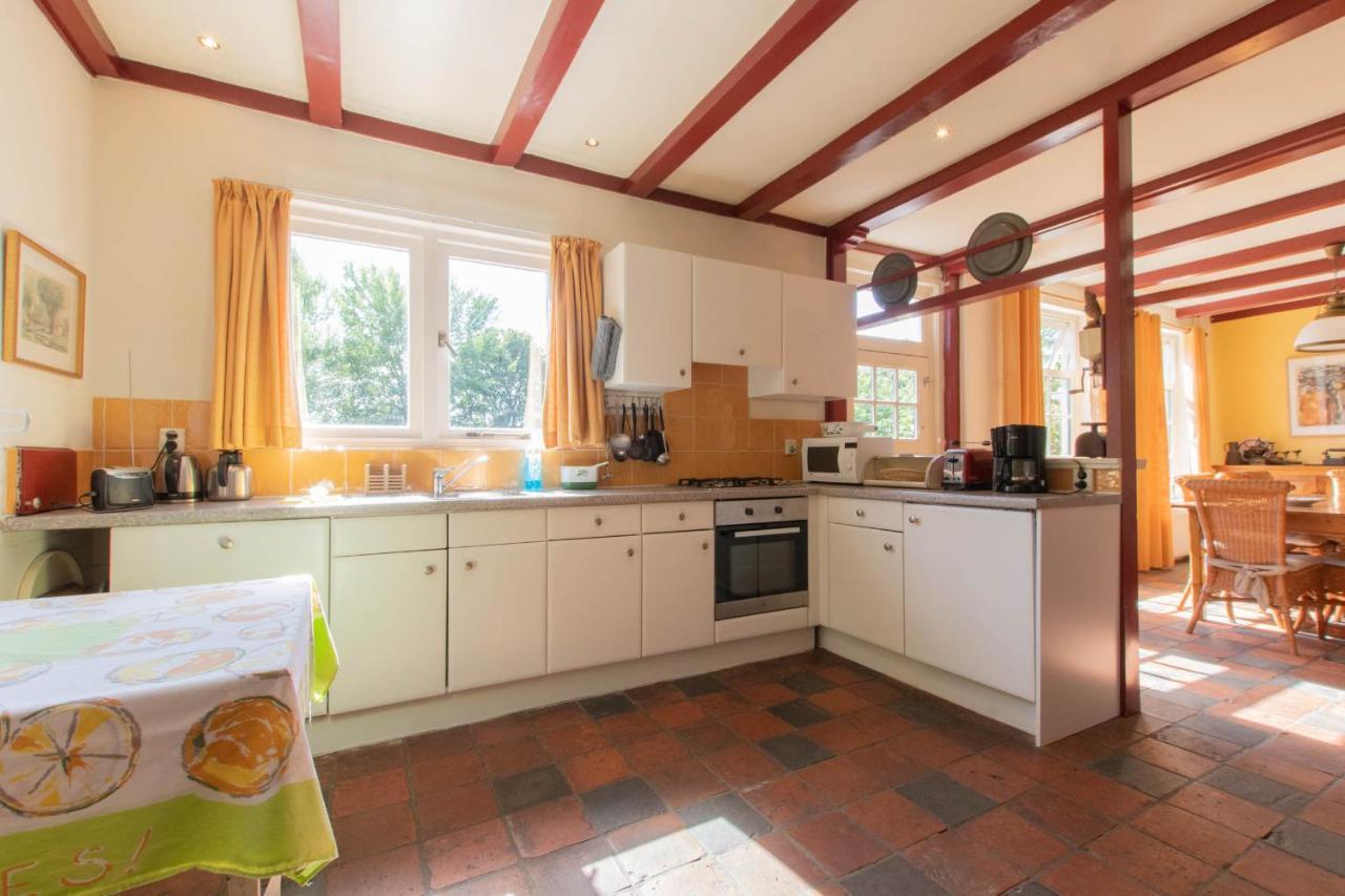 Landelijk gelegen familieboerderij Villa Oudelande Buitenkant foto